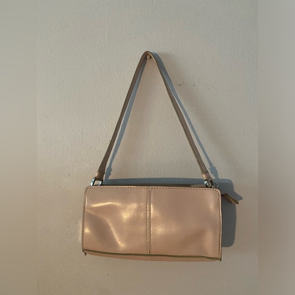 Nine West - Picture 5 of 10